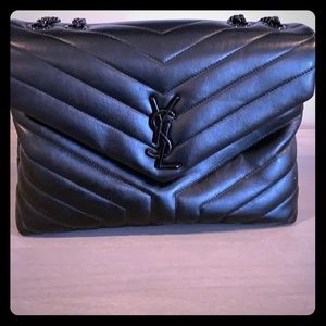 Like new YSL Medium LouLou Matelasse shoulder bag